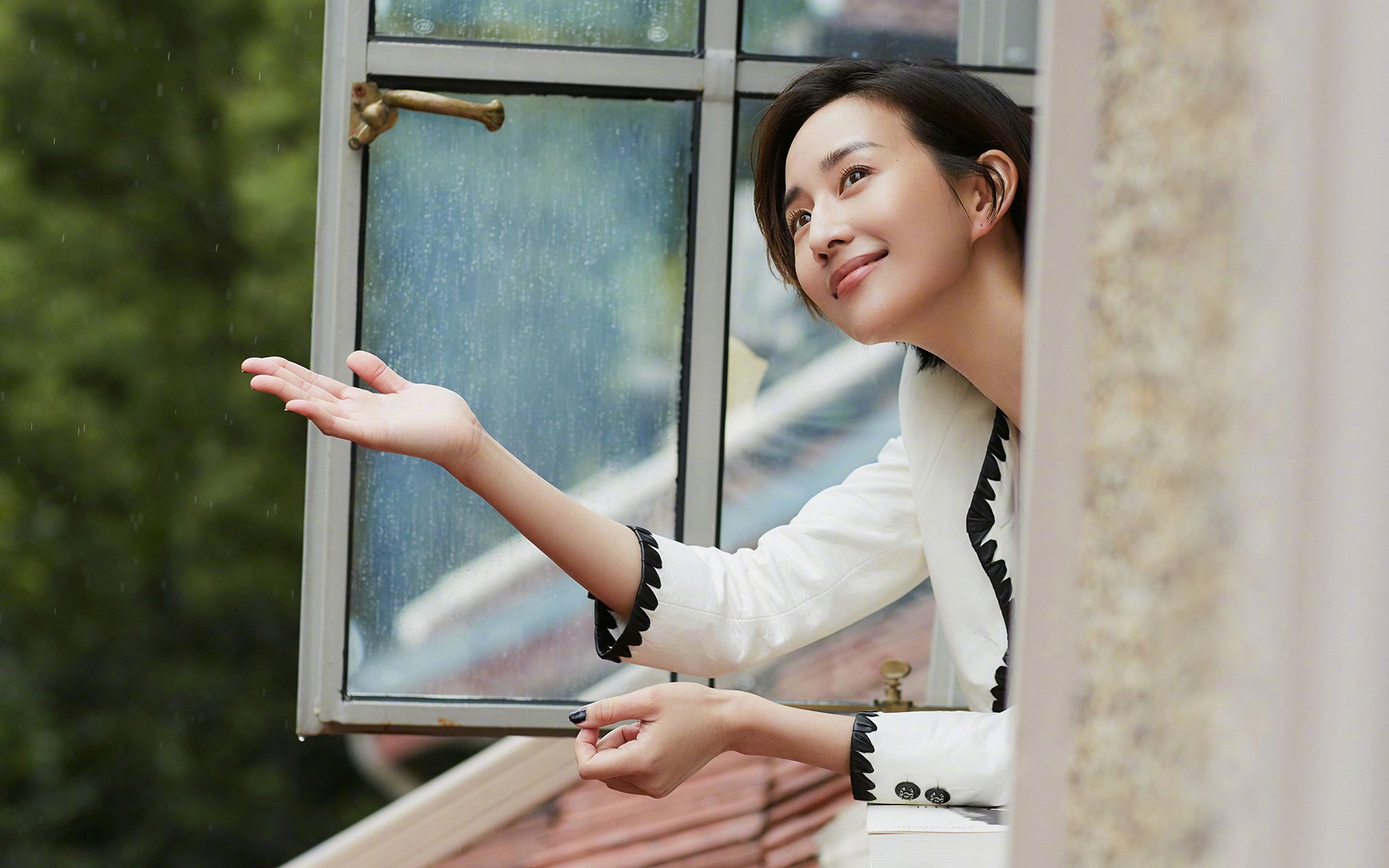 开云网页版-武切维奇，季后赛之夜，点燃赛场的不只是篮球